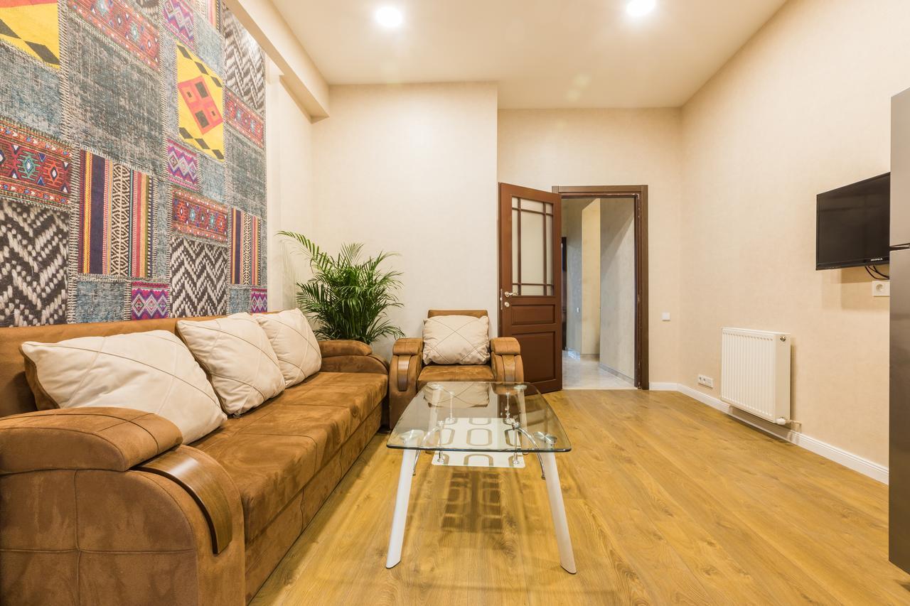 Sweet Home Apartment 트빌리시 외부 사진